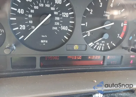 2001 BMW 740Il Il from USA, damaged, VIN WBAGH834X1DP28386